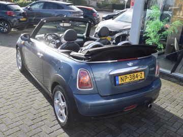 MINI Cooper Cabrio